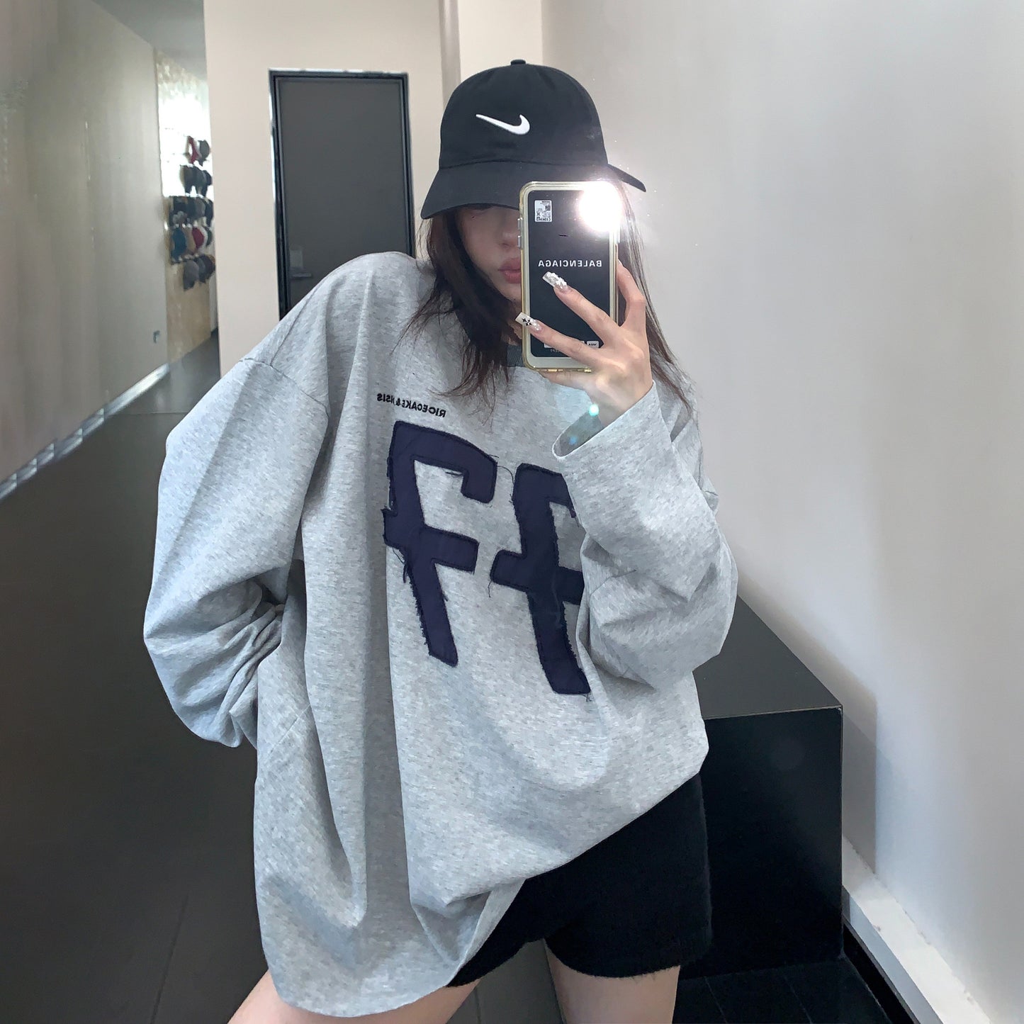 【トップス】ヴィンテージ数字刺繍ロンT レディース ウォッシュ加工 配色 オーバーサイズ 長袖Tシャツ【FCシリーズ】