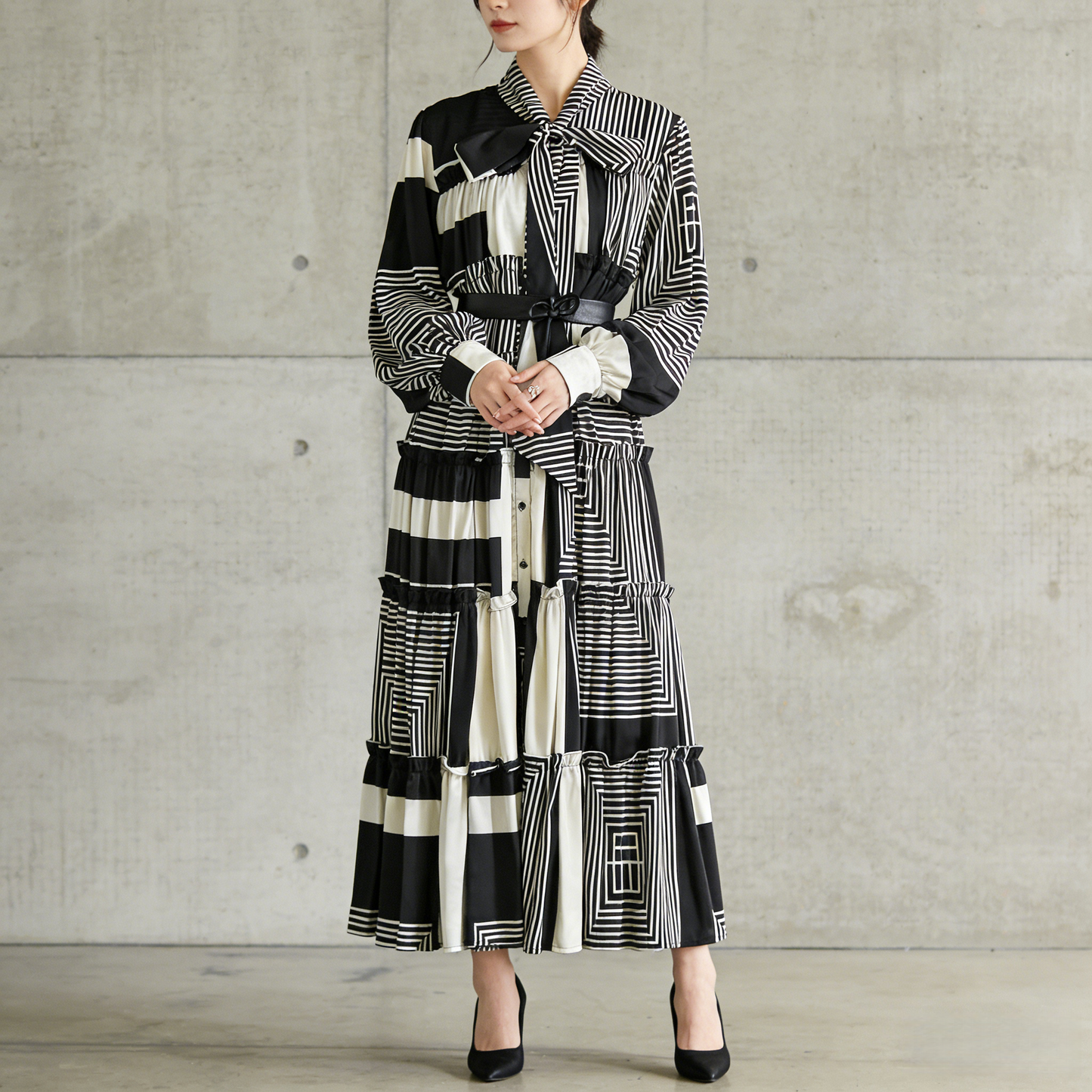 【ワンピース】シングルボタン プリント レディライク フレア 長袖 ワンピース 【SHシリーズ】