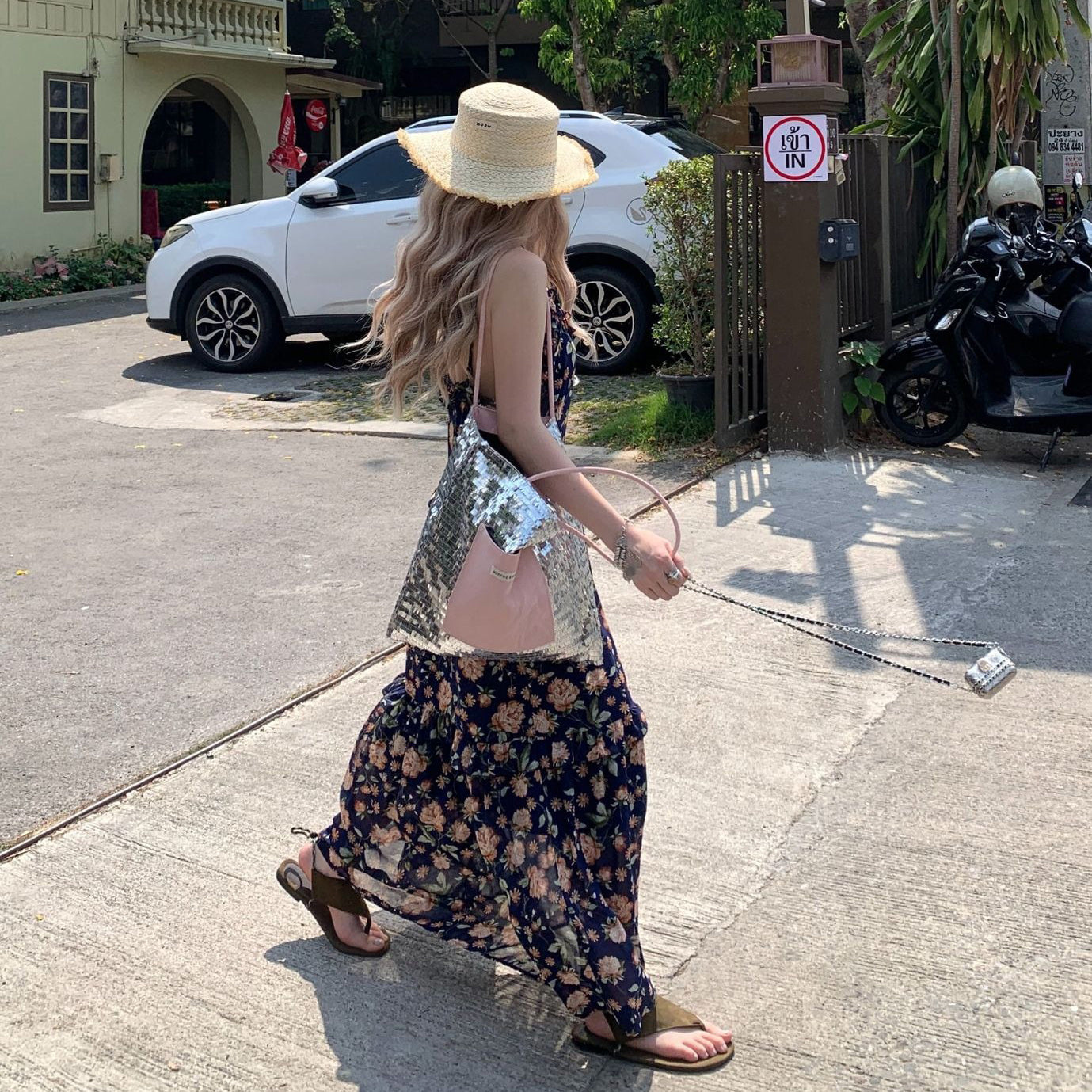 【ワンピース】フレンチ 夏 気質感 ゆったりシルエット 体型カバー ノースリーブワンピース【SHシリーズ】