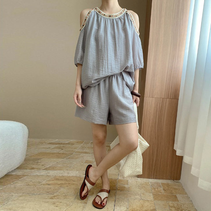 2点セット！【セットアップ】編み込みビーズ オフショルダーブラウス＋ワイドレッグショートパンツ 上下セット【JZシリーズ】