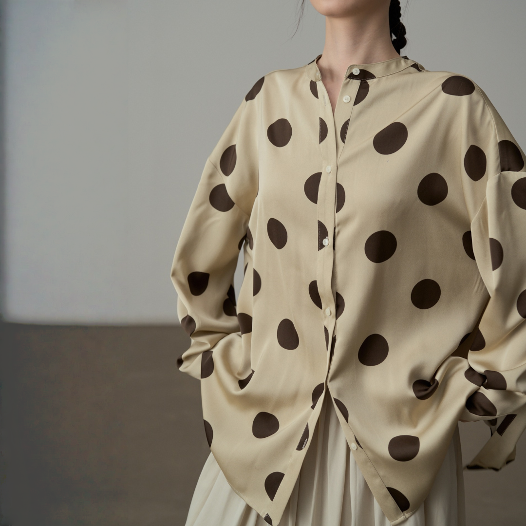 【トップス】ドット柄プリント リゾート風 着回しやすい 長袖 シャツ 【JZシリーズ】