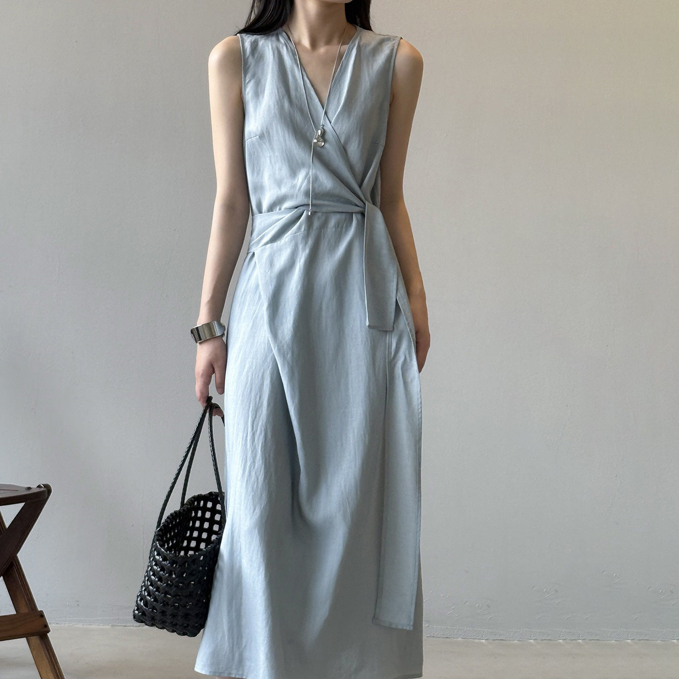 【ワンピース】夏新作 フレンチスタイル ノースリーブ Vネック 着痩せ効果 韓国風 ワンピース【JZシリーズ】