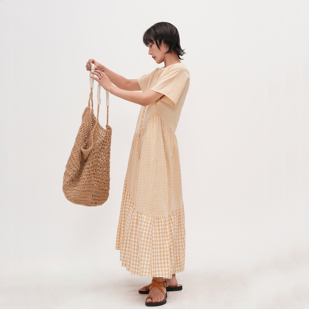 【ワンピース】【15～18日内発送】夏 クリームイエロー チェック柄 	Vネック 切り替えデザイン 半袖ワンピース 【JZシリーズ】