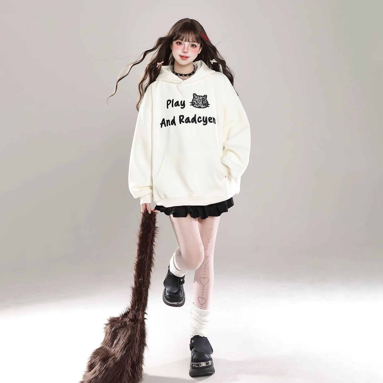 【トップス】猫耳 フード付き スウェット レディース 秋冬 裏起毛 ゆったり かわいい パーカー【FCシリーズ】