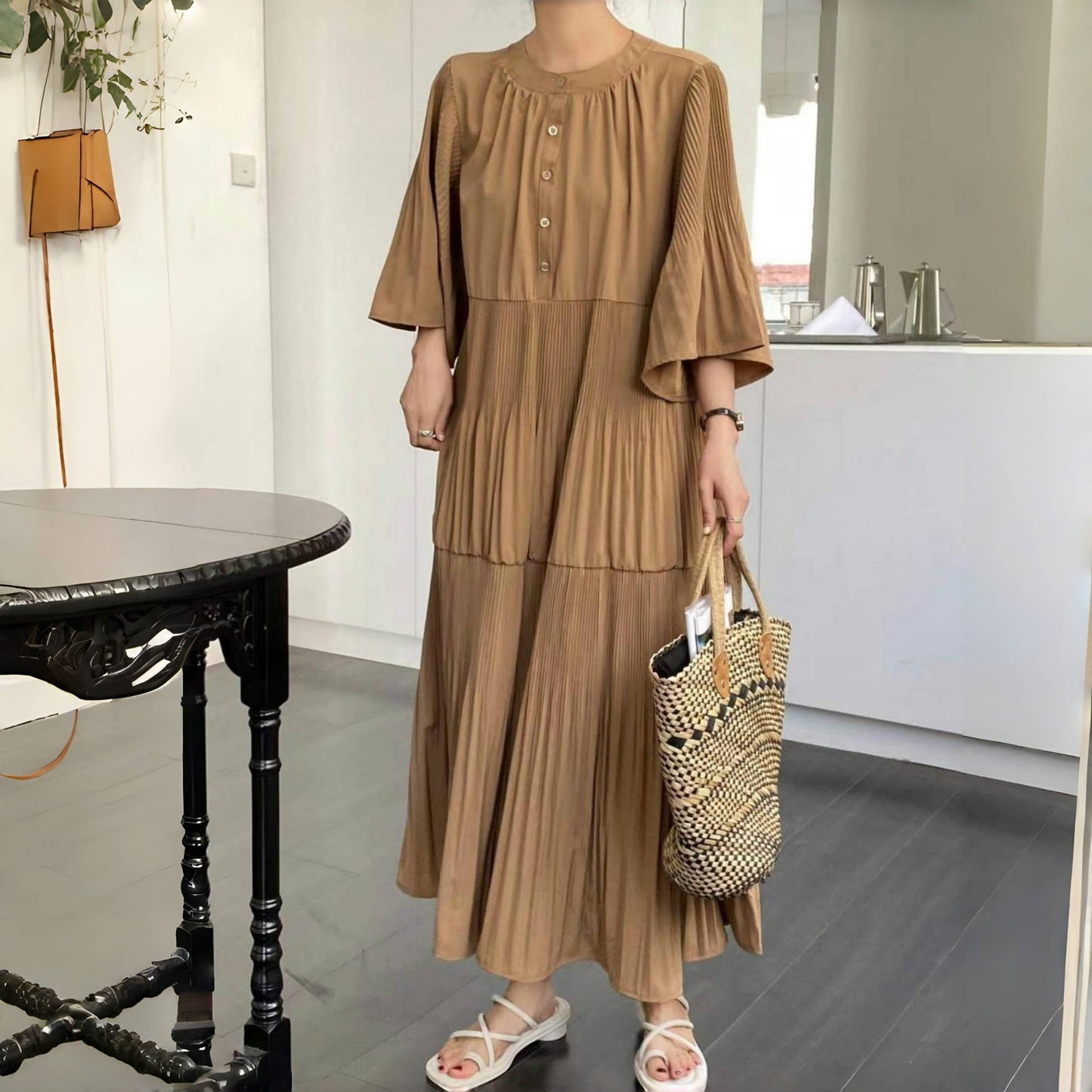 【ワンピース】夏 プリーツ 切り替え 大振裾 半袖 ワンピース