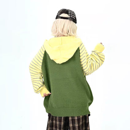 【トップス】ふわふわ カートゥーン柄 フード付きニットセーター レディース 新作 オーバーサイズ BF風 韓国風 ゆるニット【FCシリーズ】