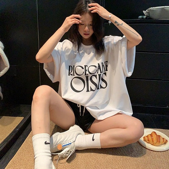 【トップス】韓国風 レタープリント パデッドスリーブ 半袖 ビッグTシャツ 【FCシリーズ】