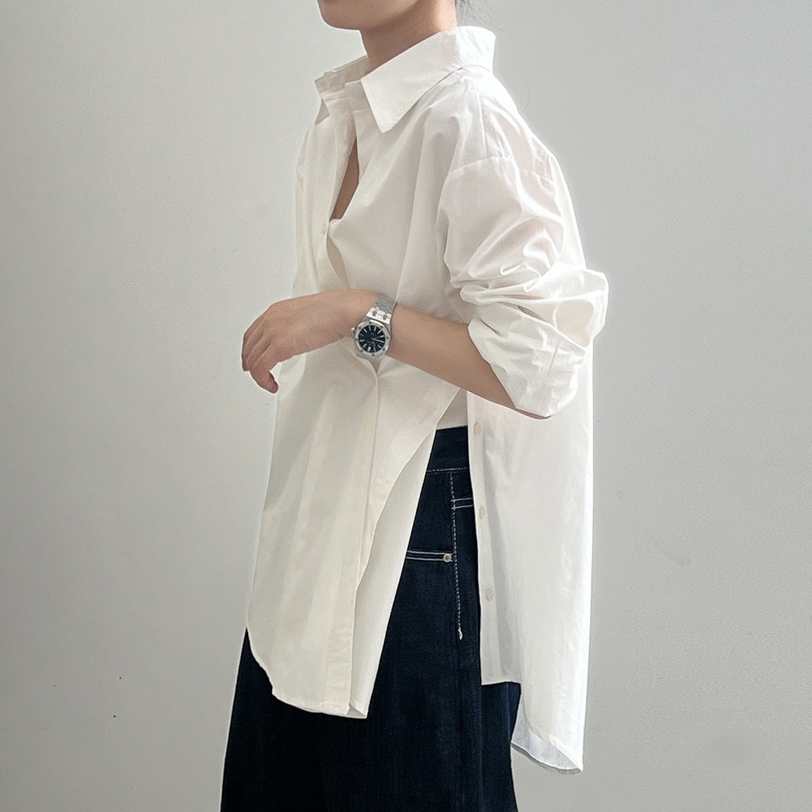 【トップス】秋新作 韓国風 ミニマル 長袖 シャツ｜斜めボタン×シンプル美シルエット｜【SNシリーズ】