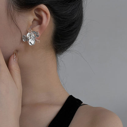 【🎁 B2G1｜先行スタート！】【グッズ】フラワーモチーフピアス｜小顔見せ×個性派デザイン｜韓国風トレンドアクセサリー