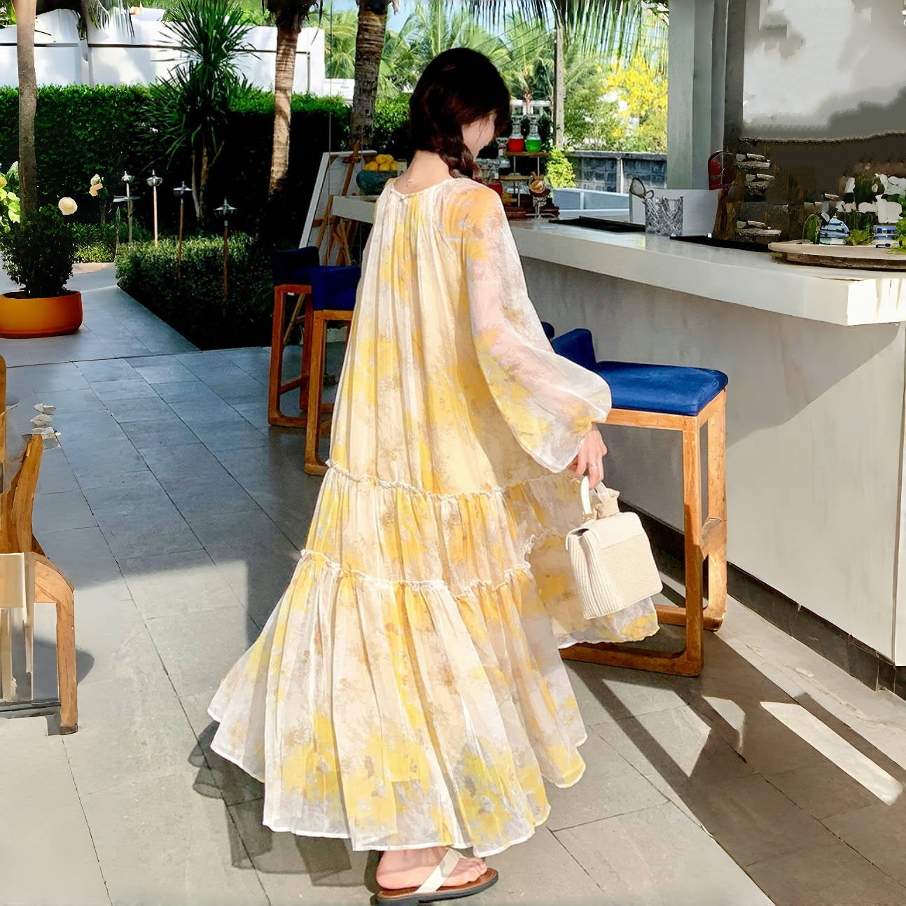 【ワンピース】花柄 長袖ワンピース  レディース 高級感 細見え リゾート風 フェミニン ロングビーチドレス【SHシリーズ】