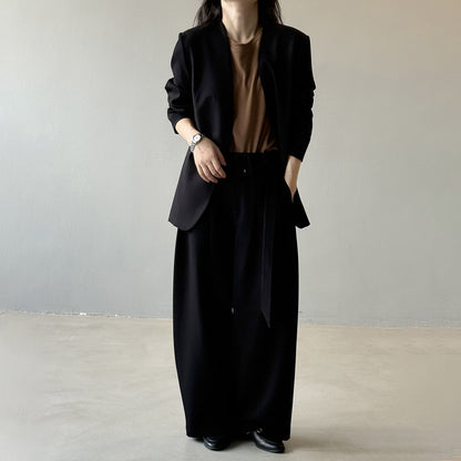 【アウター】気質 ノーカラー ジャケット レディース パッド入りショルダー 秋新作 高級感 ゆったり スーツジャケット【JZシリーズ】