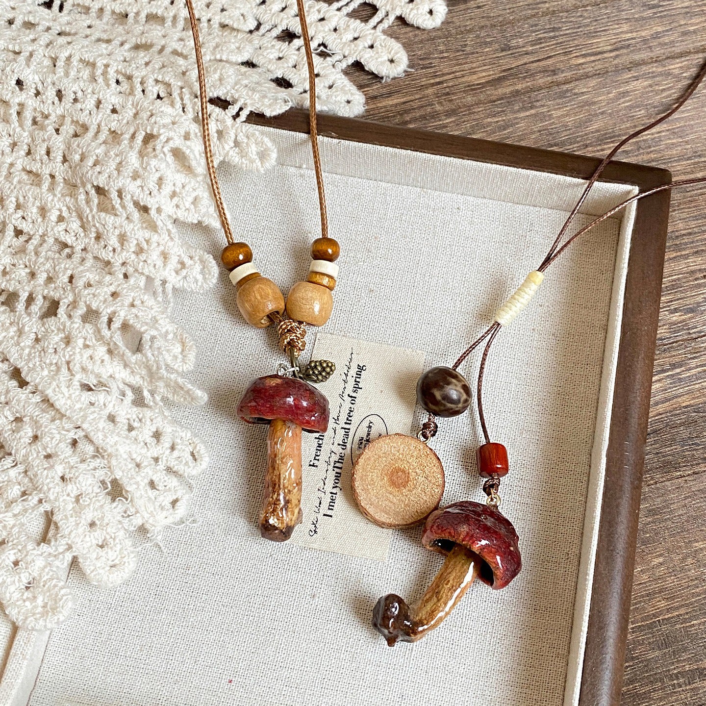 【🎁 B2G1｜先行スタート！】【グッズ】 天然キノコモチーフビーズネックレス レディース 森系 ロング丈 ニットチェーン 個性派 民族風アクセサリー