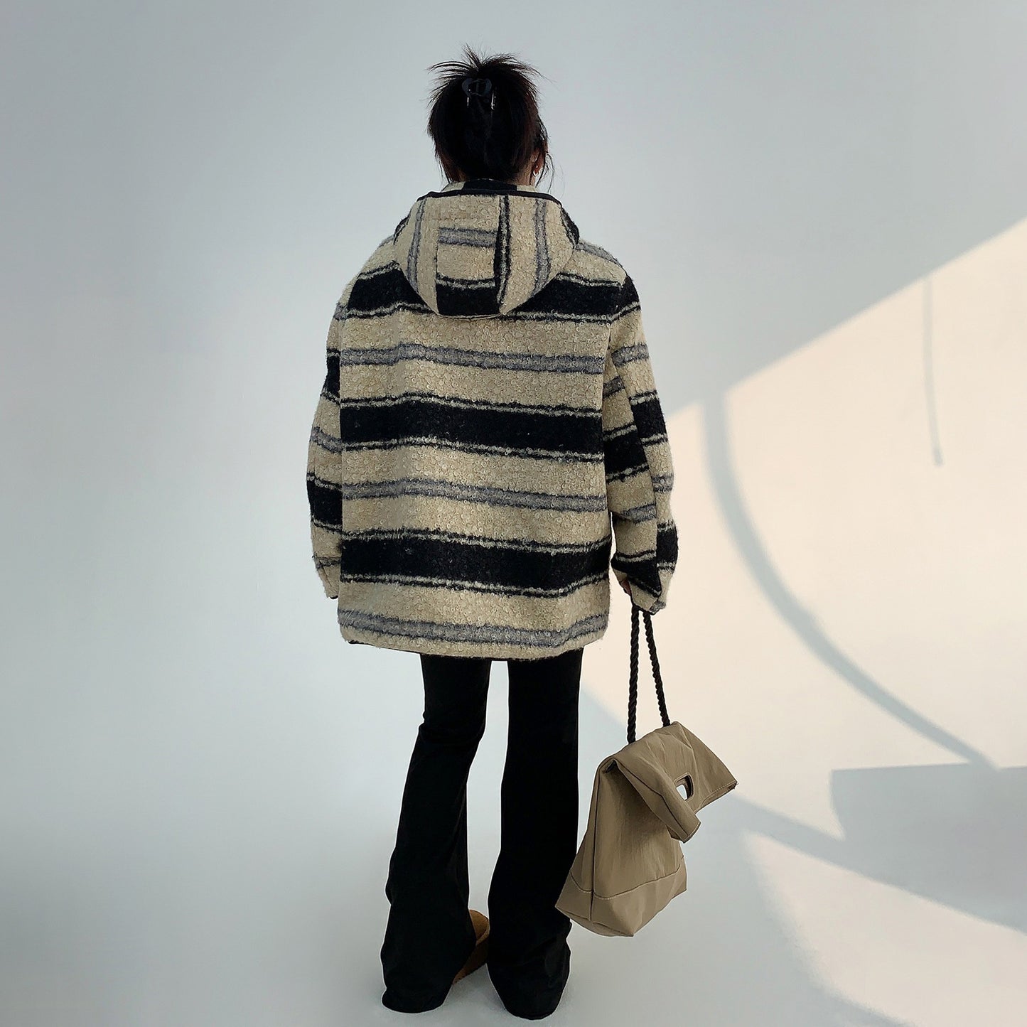 【24AW】【15～20日内発送】【アウター】新品 高級感 ミドル丈 ストライプ柄 キルティング コート【FCシリーズ】