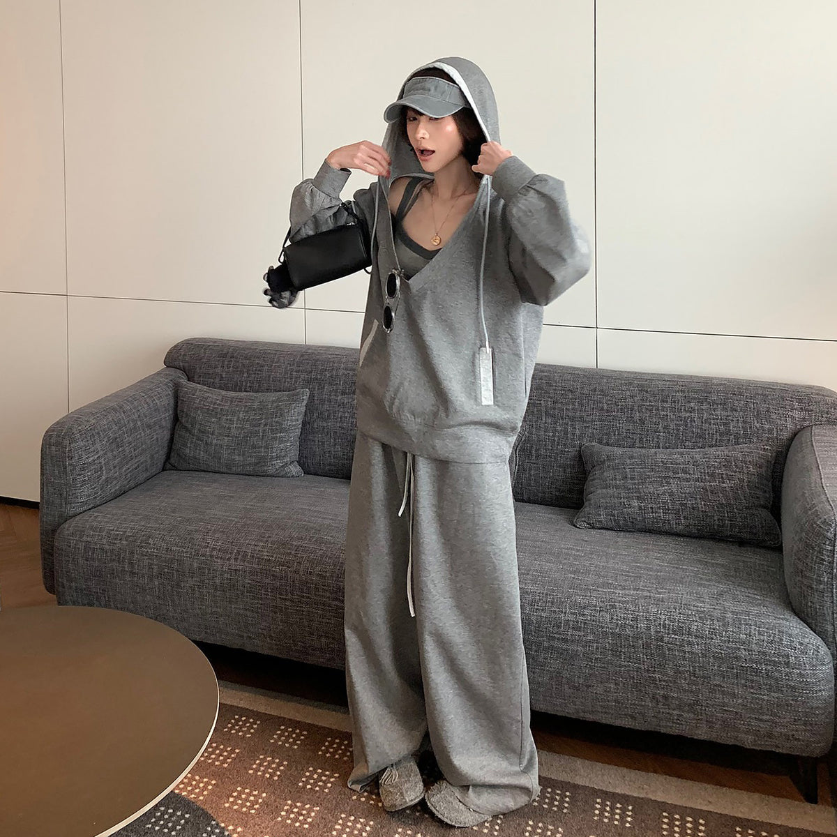 【セットアップ】【単品注文】韓国風フード付きスウェット×ワイドパンツ 上下セット レディース 秋新作 ゆったり体型カバー【FCシリーズ】