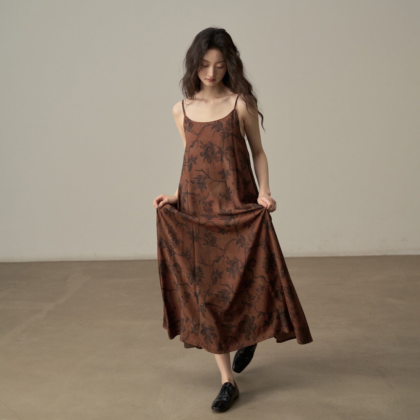 【ワンピース】新中式 ヴィンテージ高級感 プリント 柔らかい素材 リゾート風 ノースリーブワンピース【SHシリーズ】