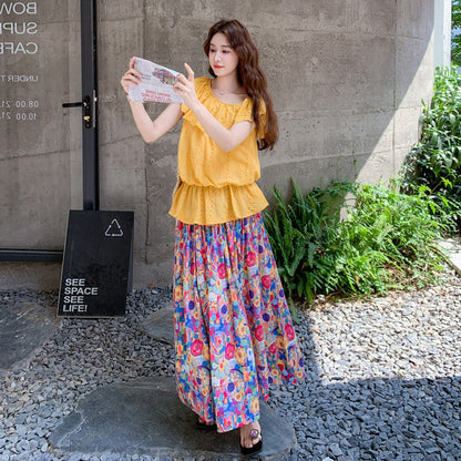 2点セット！【セットアップ】ドーパミンコーデ フリル刺繍トップス＋油絵風スカート 上下セット【SHシリーズ】