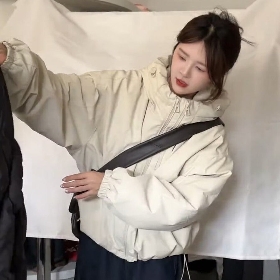 春の薄手タイプと冬の中綿入りタイプをご用意！！【アウター】男女兼用 フード付き マウンテンパーカー ショート丈 小柄さん向け カジュアル春秋新作 ジャケット【FCシリーズ】