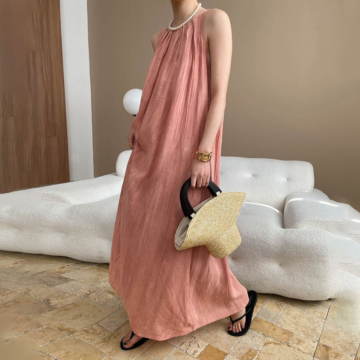 【ワンピース】リラックス感 ホリデースタイル クルーネック ギャザーデザイン ノースリーブワンピース【SNシリーズ】