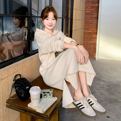 【ワンピース】高級感 韓国風  オフホワイト フード付き長袖ワンピース おしゃれ ゆったりスウェットロングワンピース【JZシリーズ】