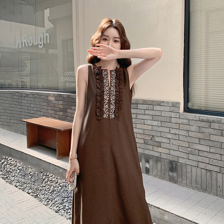 【ワンピース】映え感抜群 フリンジ×刺繍 ノースリーブボヘミアンワンピース 体型カバーも叶うリゾートスタイル【JZシリーズ】