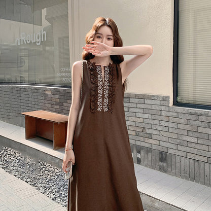 【ワンピース】映え感抜群 フリンジ×刺繍 ノースリーブボヘミアンワンピース 体型カバーも叶うリゾートスタイル【JZシリーズ】