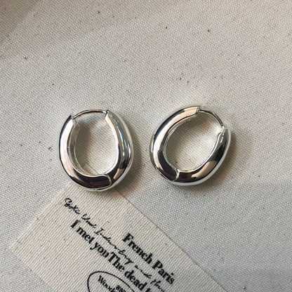 【🎁 B2G1｜先行スタート！】【グッズ】フレンチレトロ クールムード 高級感漂う デザイン ピアス