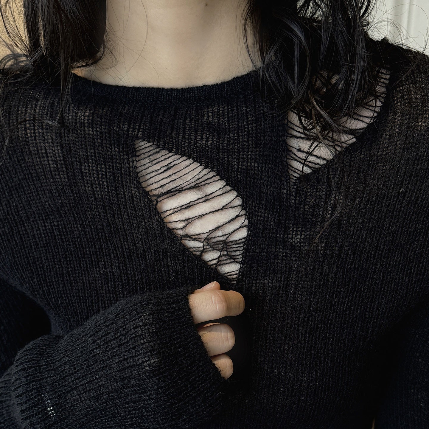 【トップス】ダメージ加工 クルーネック 透かし編み ウール 長袖 Ｔシャツ 【JZシリーズ】