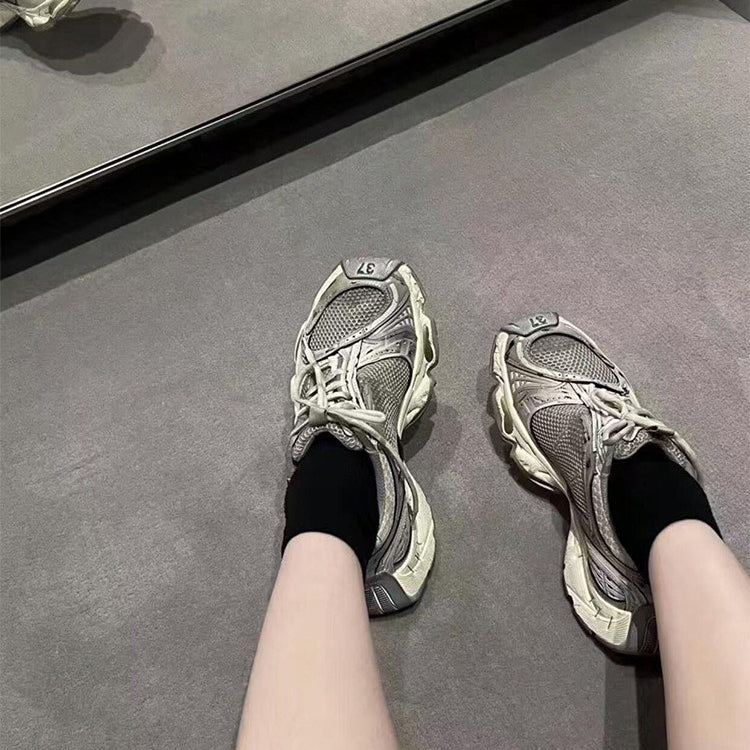 【シューズ】ヴィンテージ風 足元スリム効果 厚底カジュアル スニーカー