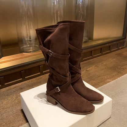 【シューズ】美脚効果 尖丸トゥ クロスベルト 太ヒール ミドルブーツ