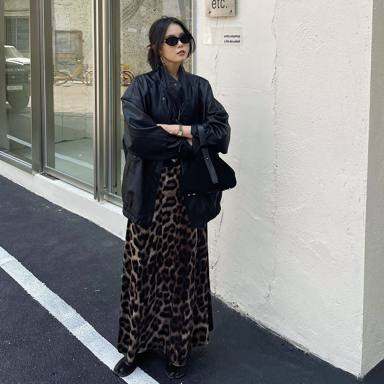 【ボトムス】ベルベットスカート 初秋新作 ハイウエスト スリム見え Aライン  レオパード柄 デザイン性スカート【SHシリーズ】