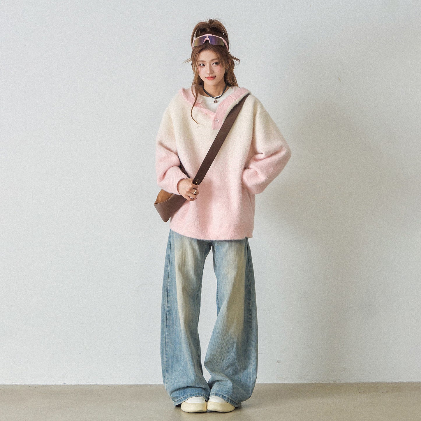 【トップス】ふわふわフェイクミンクグラデーション フード付きニットセーター レディース 秋冬 高級感 オーバーサイズ トップス【FCシリーズ】