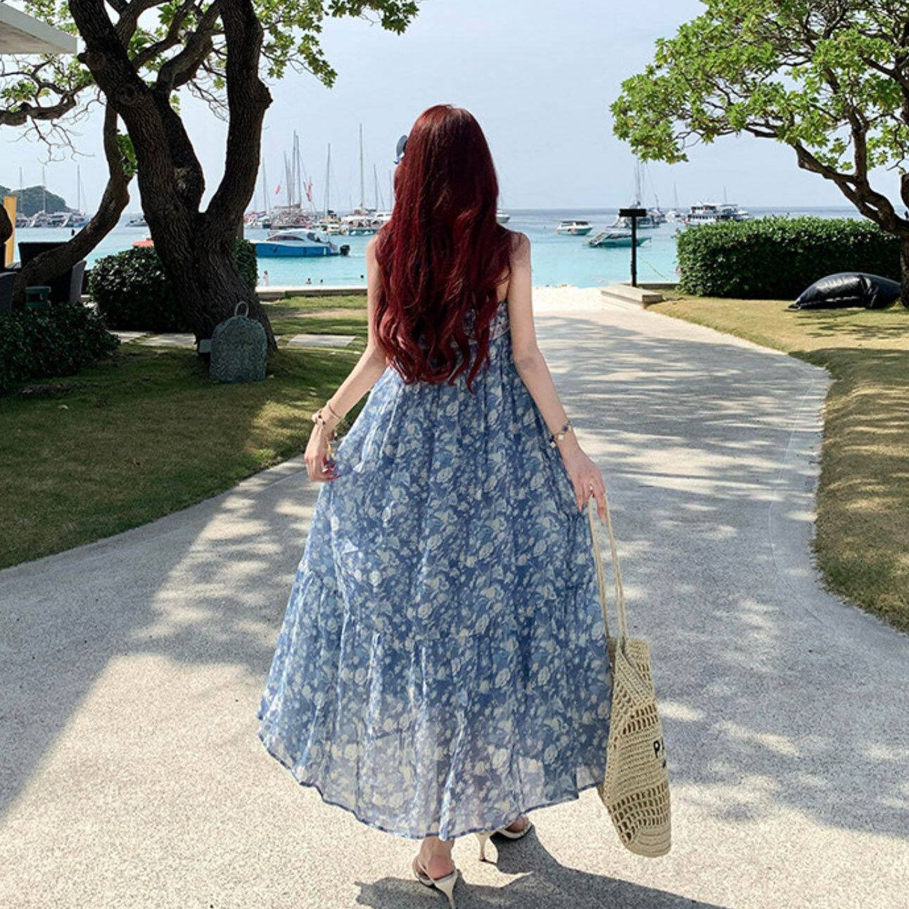 【ワンピース】バリ風 沖縄旅行 リゾートワンピース レディース 夏 ブルー 花柄 シフォン ノースリーブ ロングワンピース フレア【SHシリーズ】