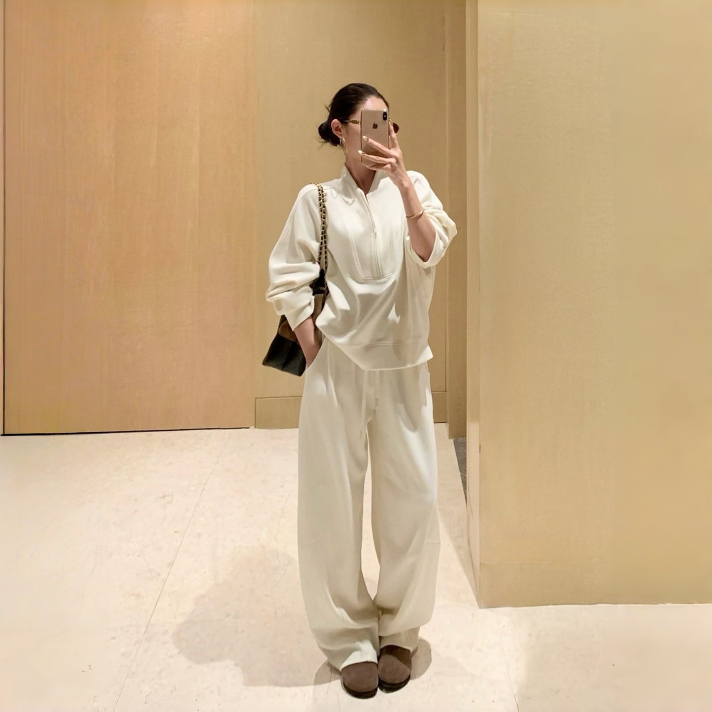 【セットアップ】高級感 韓国風 ゆったり 合わせやすい パーカー+パンツ 2点セット【FCシリーズ】