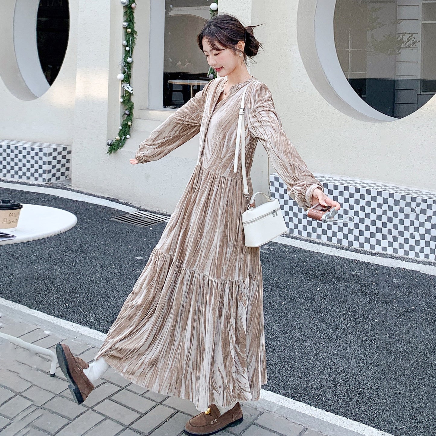 【ワンピース】Vネック ベロア 長袖ワンピース 春新作 ゆったり フレンチレトロ【JZシリーズ】