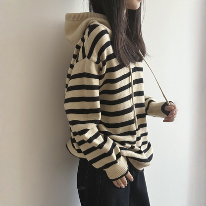 【トップス】春 秋 冬 ゆったり プルオーバー フード付き リラックス感のある セーター 【SNシリーズ】