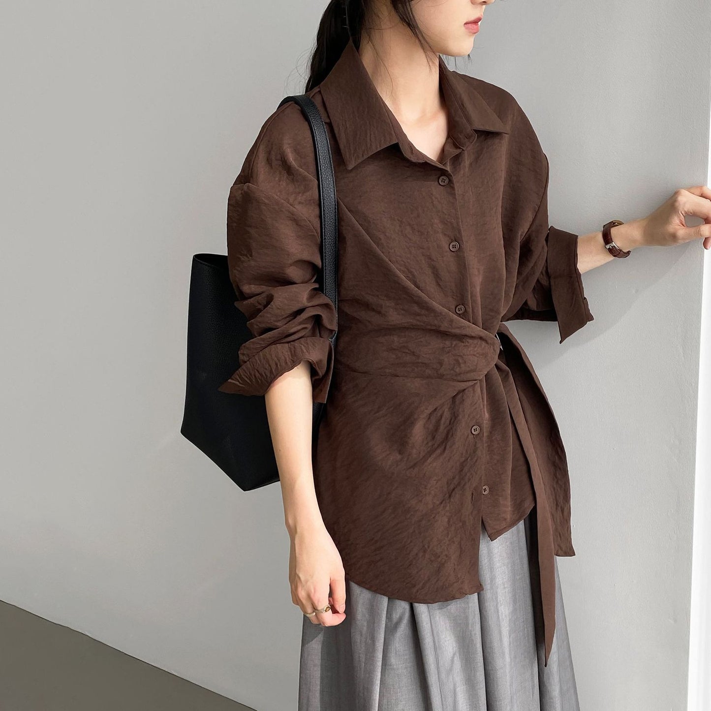 【トップス】ウエストマークで細見え！韓国風デザイン性たっぷりサイドリボンシャツ レディース 通勤エレガント長袖シャツ【JZシリーズ】