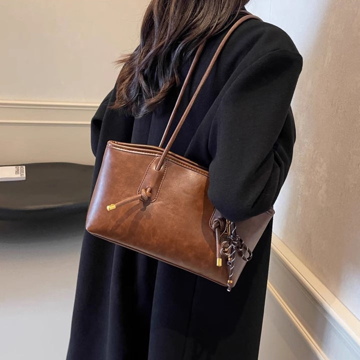 4色展開【バッグ】高見えヴィンテージ風 大容量トートバッグ 2025春夏新作 通勤＆肩掛けOK