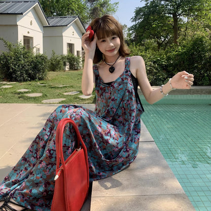 【ボトムス】夏新作 アートな雰囲気漂う Vネック 清涼感たっぷり ブルーフラワー柄サロペット オールインワン【SHシリーズ】