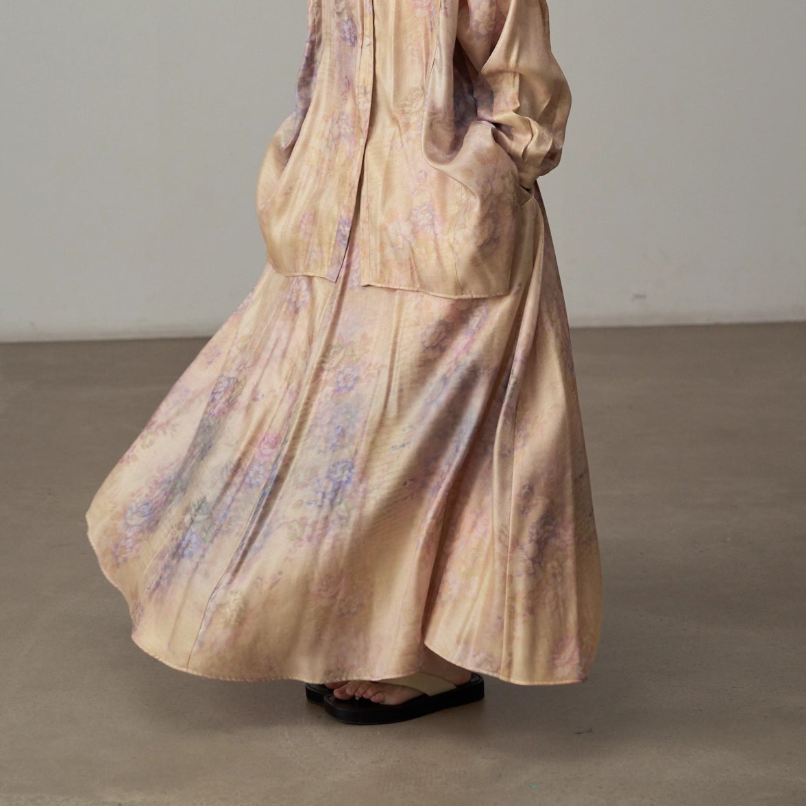 【単品注文】【セットアップ】新中華風 レトロ 薄手 UVカット プリント ゆったり 体型カバー 長袖シャツ＋フレアスカート【SHシリーズ】