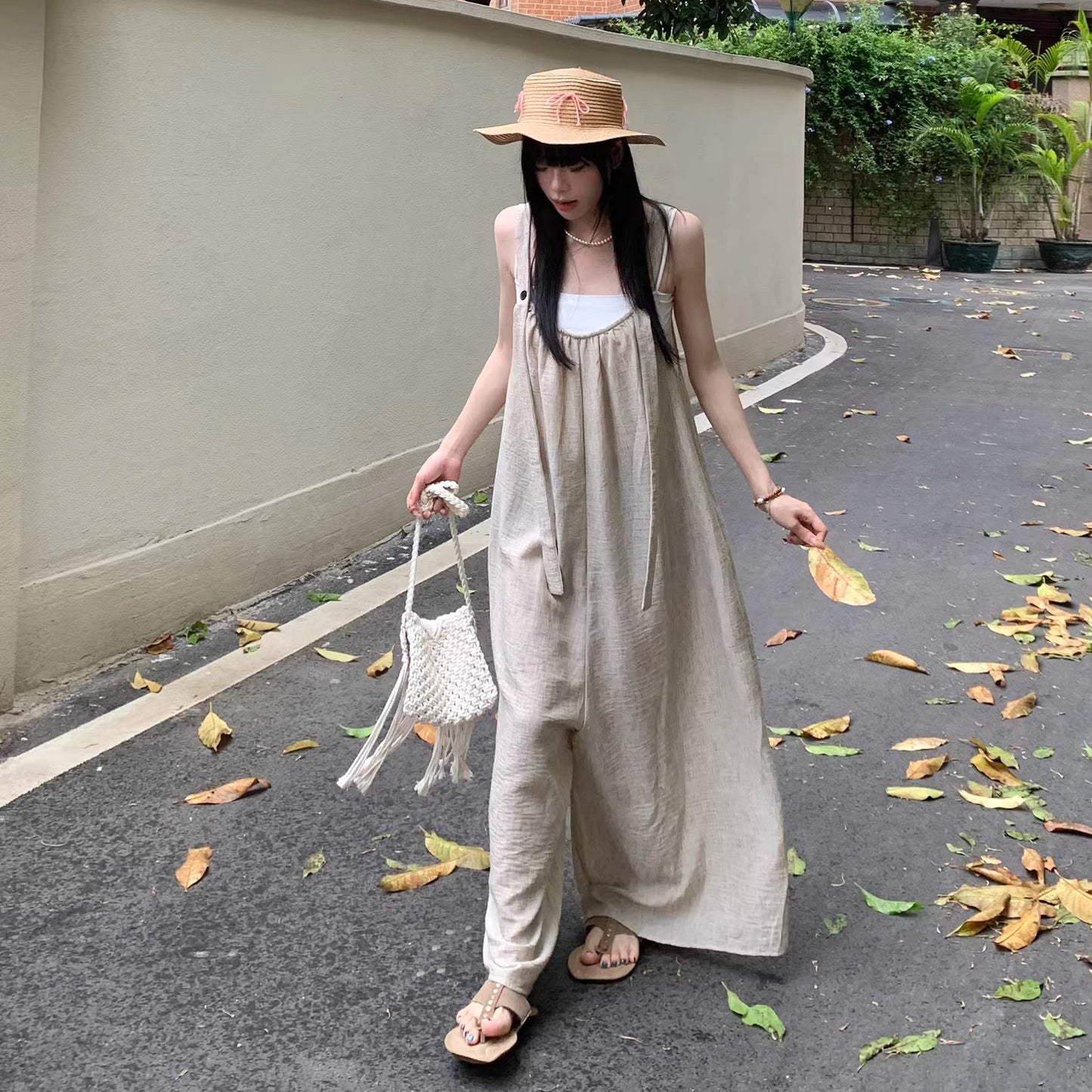 【ボトムス】リネン風 サロペット レディース 夏 オーバーサイズ ワイドパンツ ゆったり 体型カバー オールインワン 人気 ナチュラルコーデ【SHシリーズ】