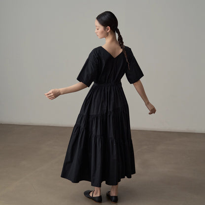 【ワンピース】新作 フランス風 リゾートスタイル Vネック ゆるシルエット 半袖ワンピース【JZシリーズ】