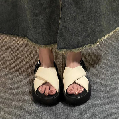 【シューズ】夏新作 高さアップ 厚底 クロスストラップ カジュアルサンダル