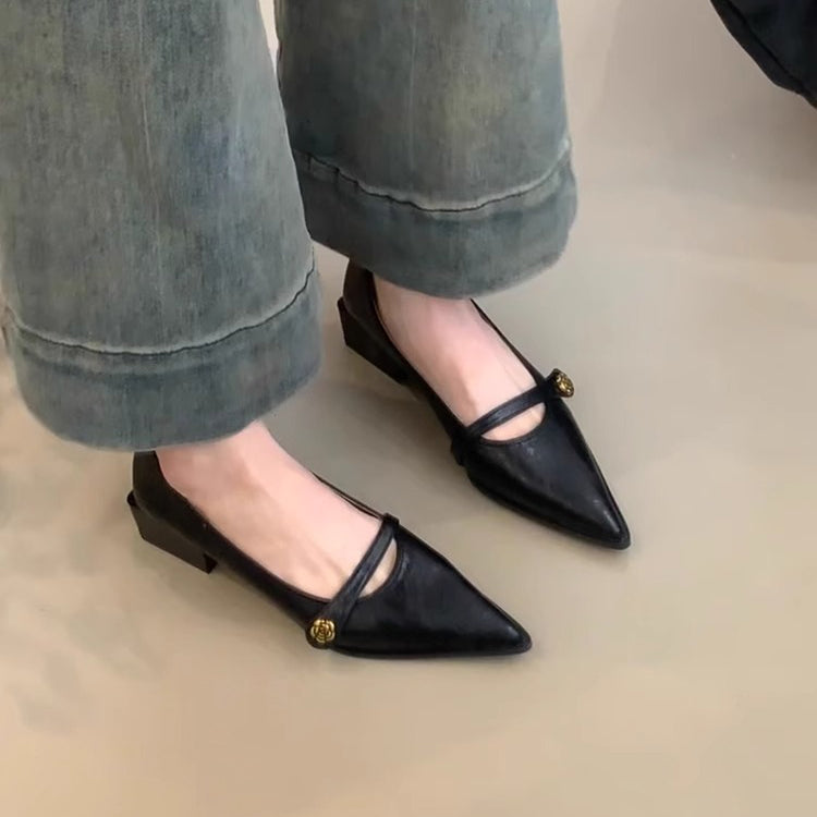 【シューズ】ソフトレザー調レトロハイヒール チャンキーヒール チェーン付きポインテッドトゥパンプス