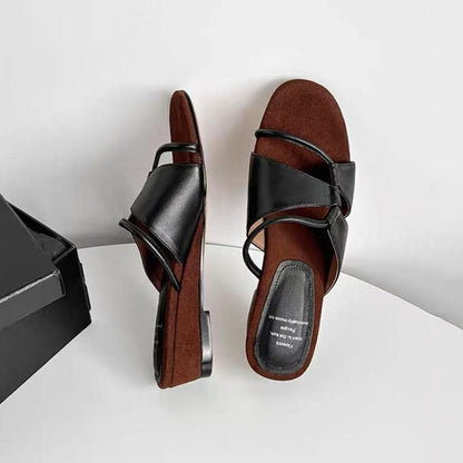 【シューズ】春夏新作 / オープントゥ 外履き 中ヒール スポーツサンダル