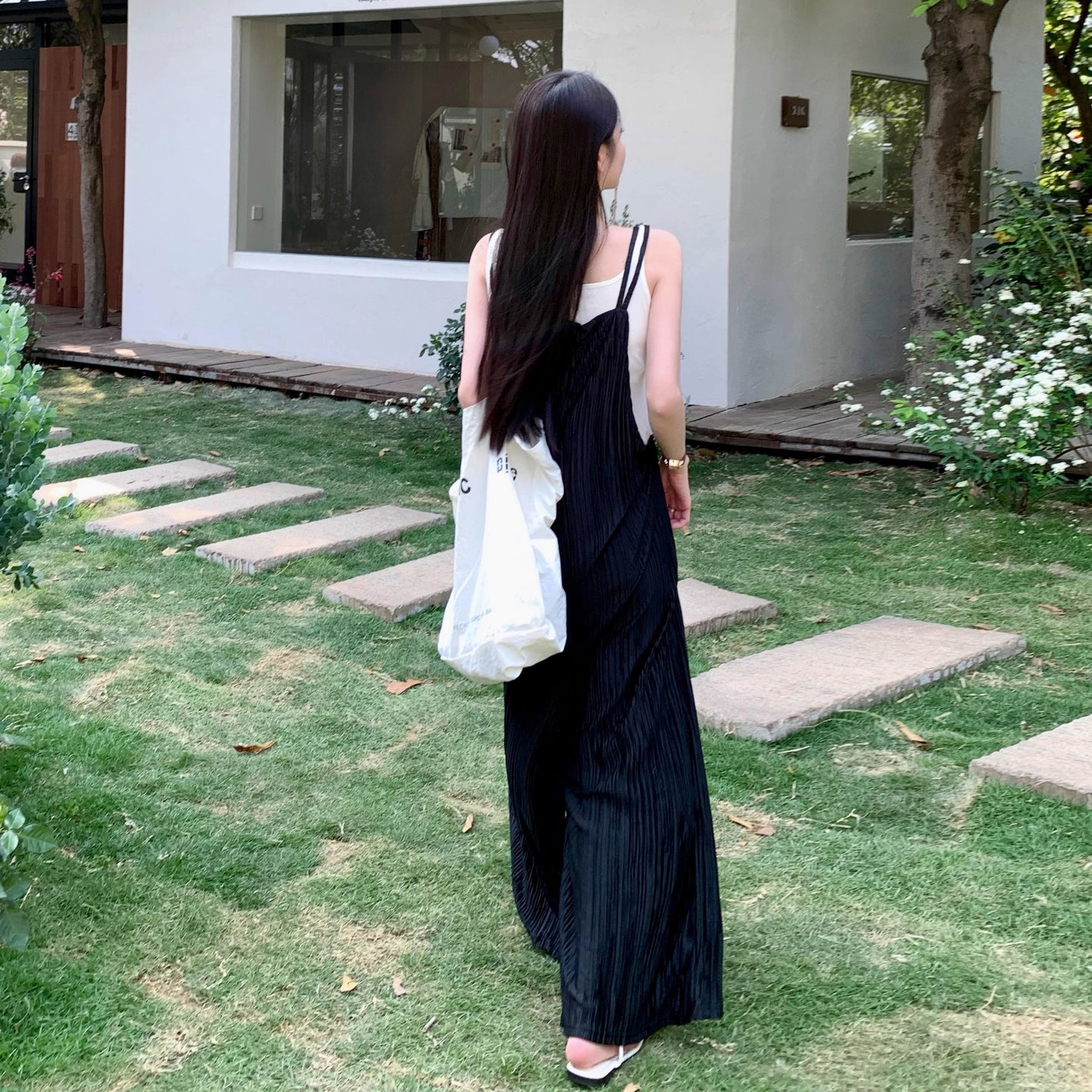 【ボトムス】夏 ヴィンテージ風タック入り ダブルストラップ ワイドサロペット オールインワン