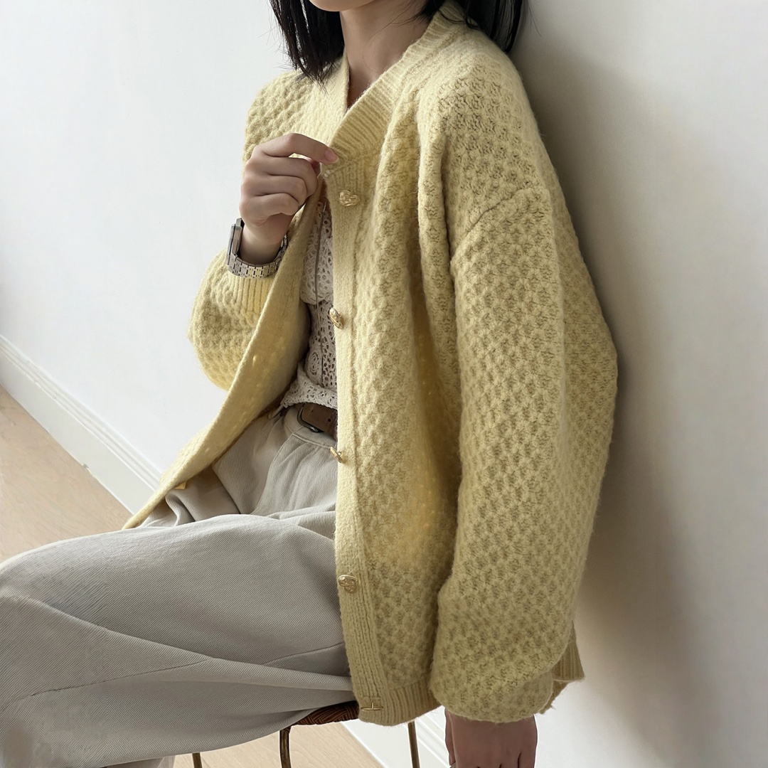 【アウター】パイナップル柄 ハートボタン  クルーネック ニット カーディガン 【JZシリーズ】