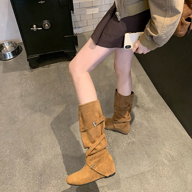 【シューズ】🖤6cmスタイルアップ！柔らかくて履きやすい✨韓国風ベルト付きミドルブーツ レディース 秋冬新作