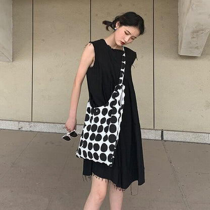 【バッグ】配色 キャンバスショルダーバッグ 斜めがけ 韓国風 ドット柄 大容量 カジュアルバッグ