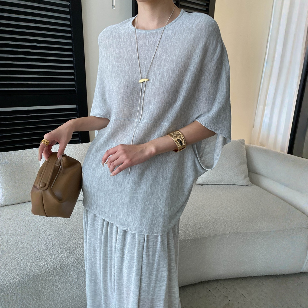 【セットアップ】ルーズでリラックス感 ドルマンスリーブ ニットトップス + ウエストゴム ハイウエストスカート 2点上下セット【JZシリーズ】