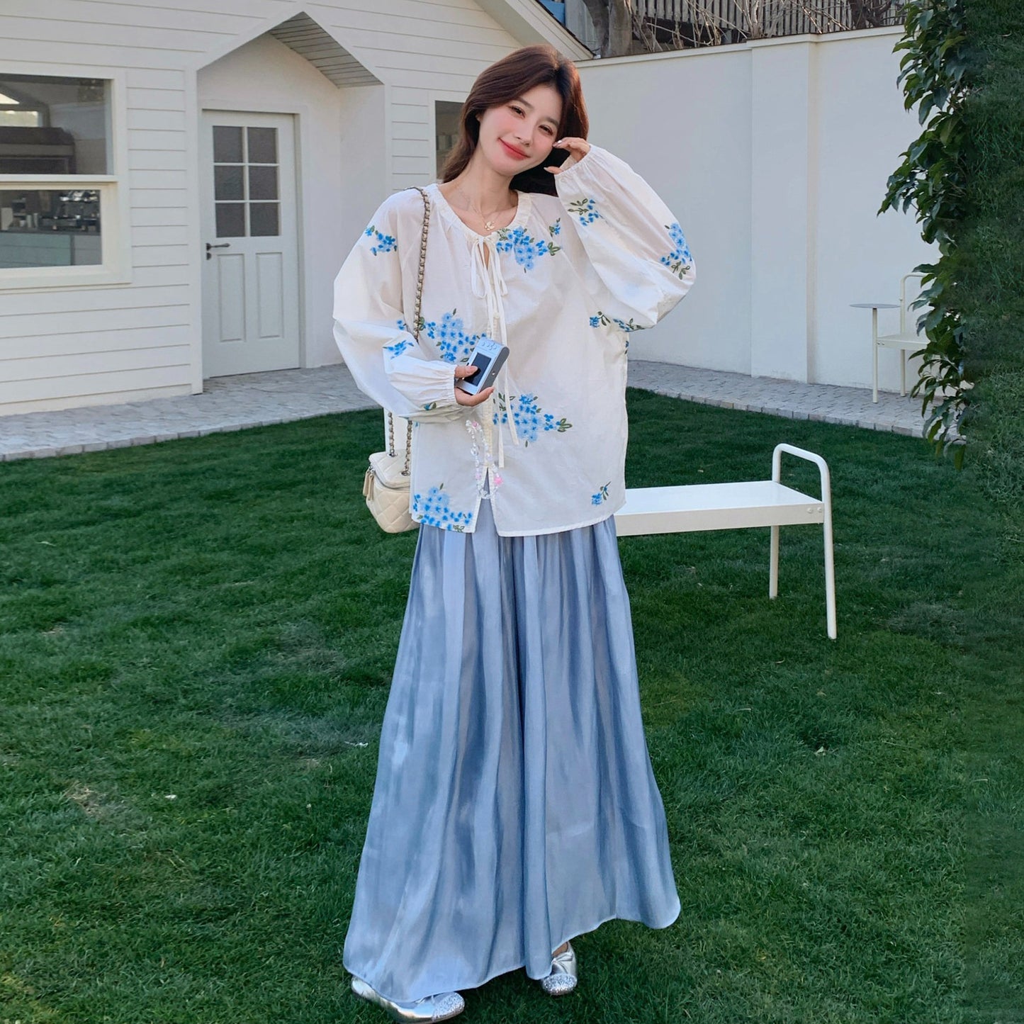 【セットアップ】配色刺繍 リボン付きトップス×ワイドパンツ 上下セット レディース フェミニン 上品 おしゃれ 体型カバー 2点セット
【SHシリーズ】